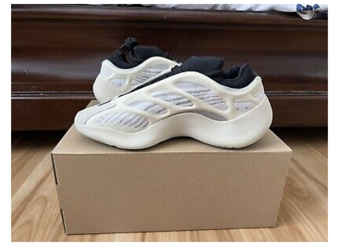 adidas gazelle silver green womens Adidas Yeezy Boost 700 V3 Azael (2019/2022/2023) main image 1
