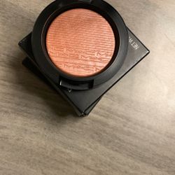 MAC Extra Dimension Blush