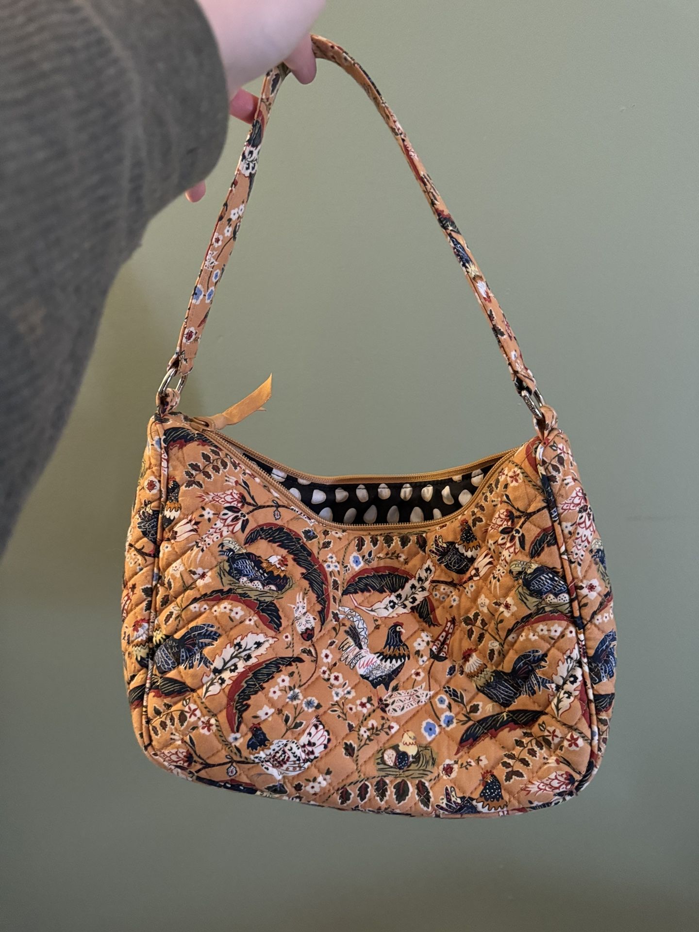 Vera Bradley Frannie Crescent Crossbody purse in French Hen pattern