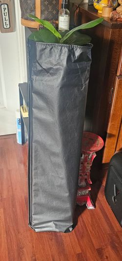 Subaru windshield shade