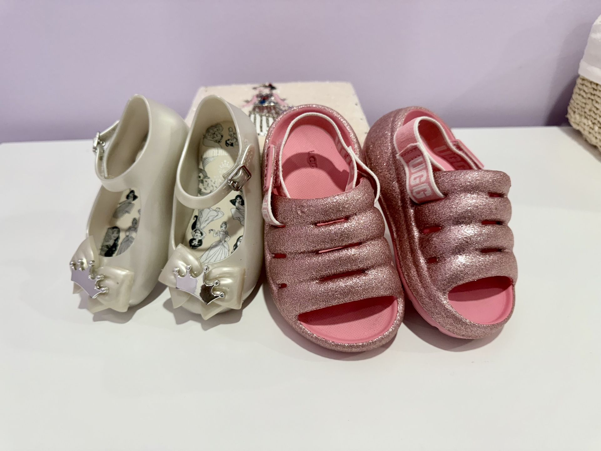 Toddler Girl Shoe Size 7 UGG Slingback Sandal And MINI MELISSA + DISNEY PRINCESS WHITE Mary Jane