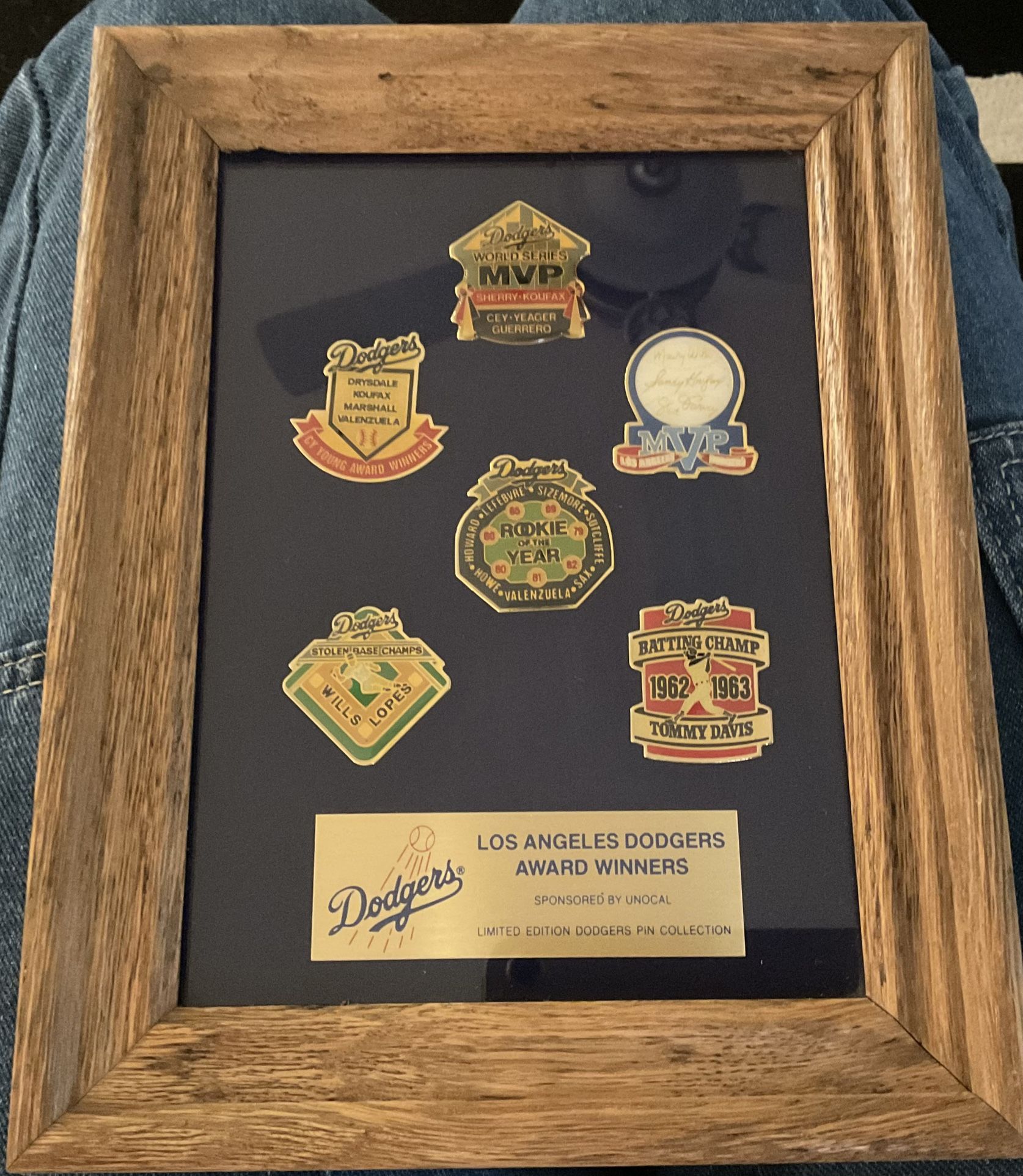Los Angeles Dodgers Award Winners Limited Edition Pin Collection Unocal