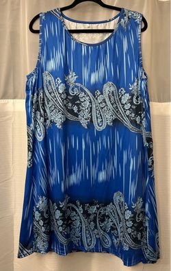 Beautiful dresses and tops size 3x