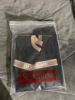 Men’s medium supreme shirt brand new