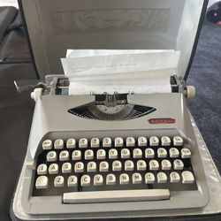 Vintage Typewriter And Case