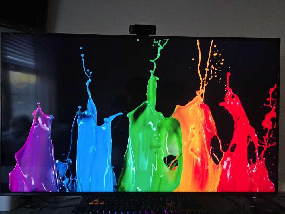 Samsung 43" 4K Monitor / Smart Display (M7)