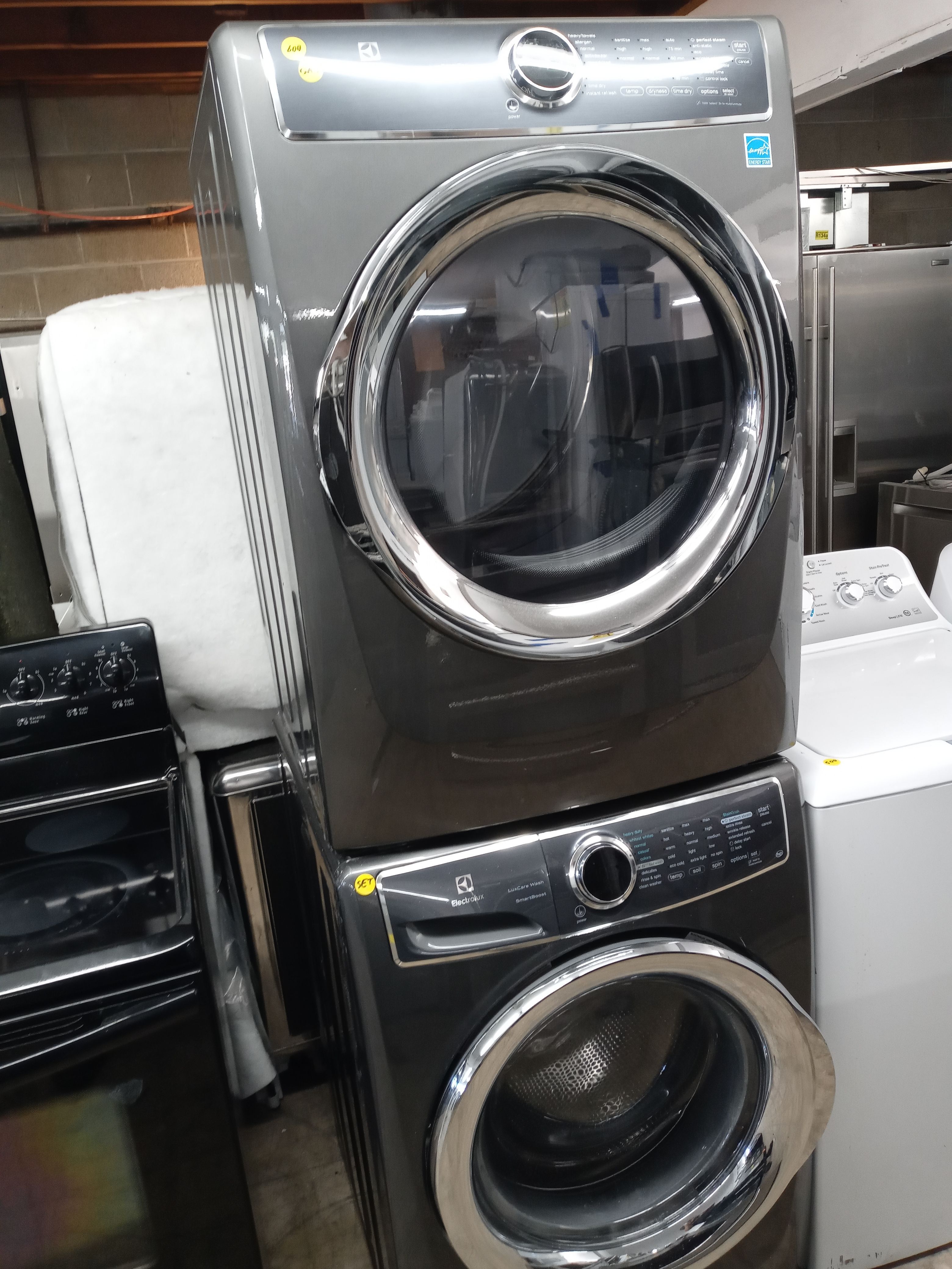 Electrolux stackable front load washer and gas dryer set - Free delivery