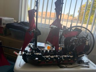 Lego pirates ship