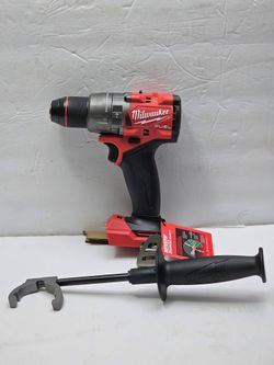 Milwaukee M18 FUEL 18V Lithium-Ion Brushless Cordless 1/2 in. Hammer Drill  Tool-Only Brand New