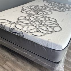 Queen Sky Comfort Bamboo Cool Gel Memory Foam Mattress!!