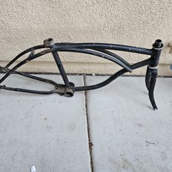 Vintage Schwinn stingray frame.