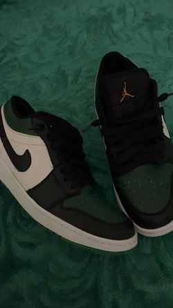 Air Jordan 1 Low Black/White/Green Men’s Size 11