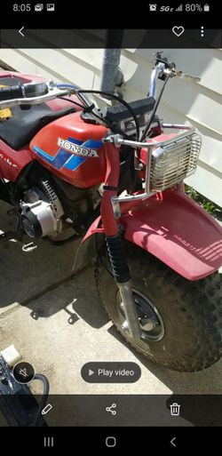 1984 Hondo 200s