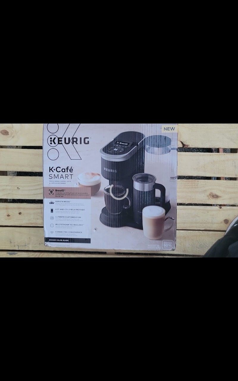 BLACK KEURIG K CAFÉ SMART (single serve)