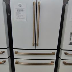 GE Cafe 4 Door Refrigerator In Matte White 
