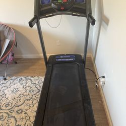 Treadmill Horizon 