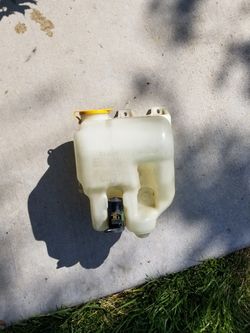 04 WRX windshield washer fluid reservoir