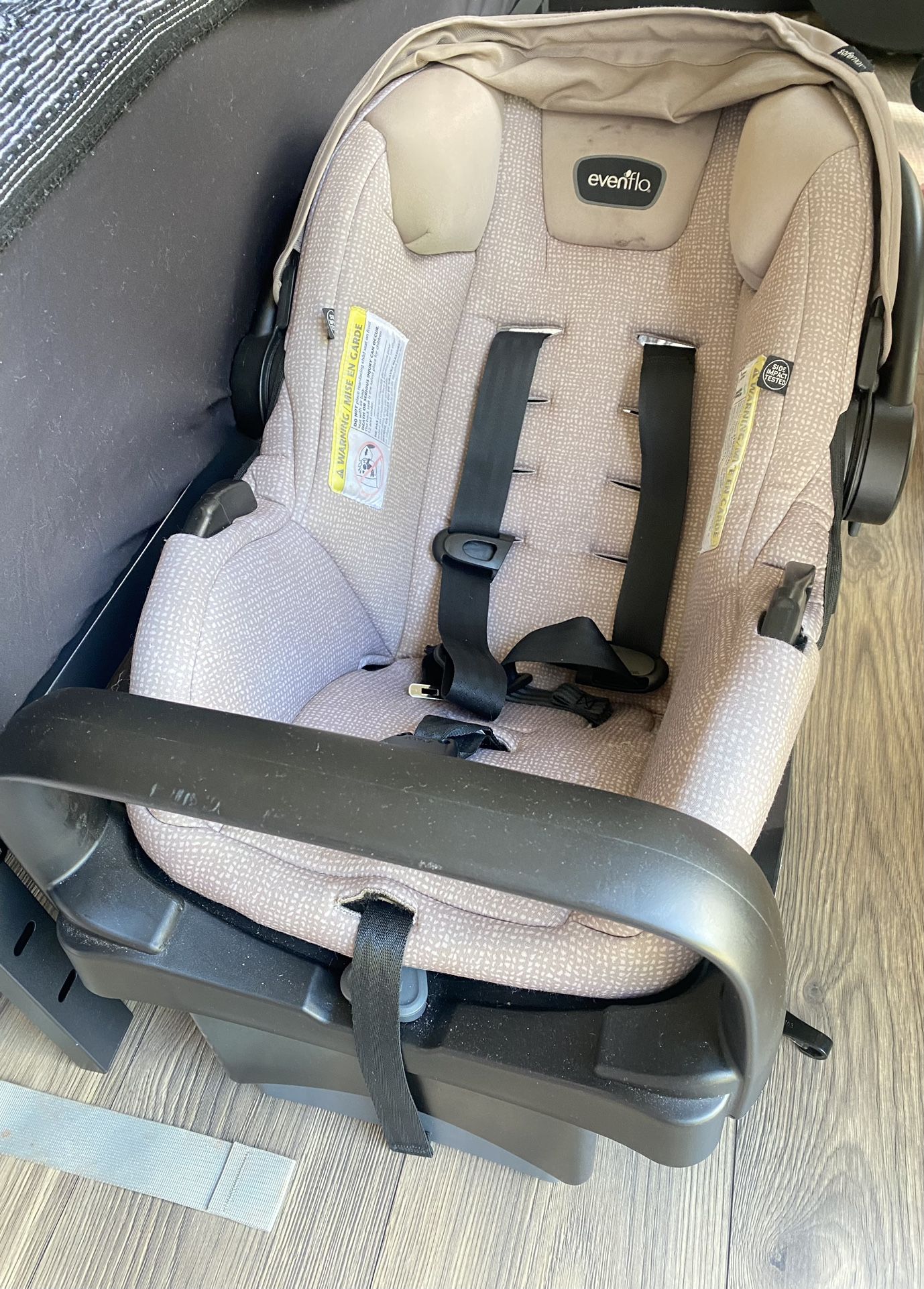 Infant Car seat