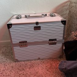 makeup box