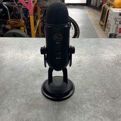 Blue Yeti USB Condenser Microphone 