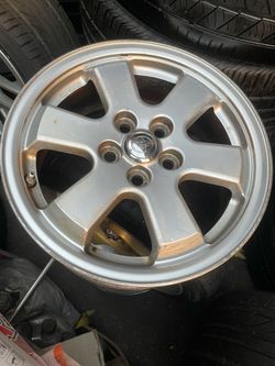 15” Prius wheel $75