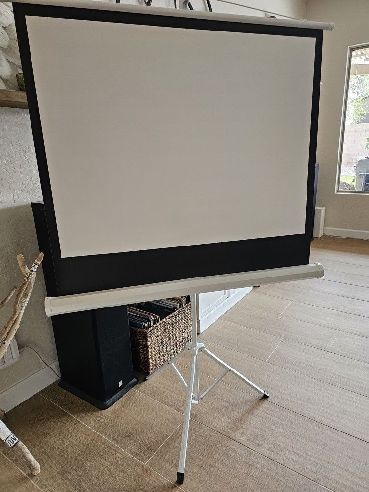 Projection Screen New!