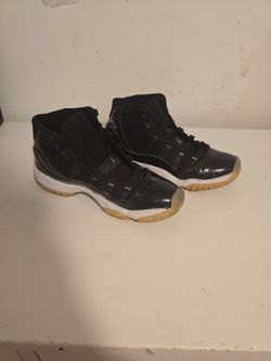 Jordan 11s
