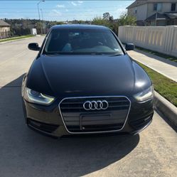 AUDI A4 2013