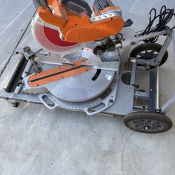 Sliding Compound Miter Saw