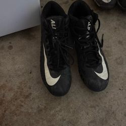 Nike Cleats 10.5