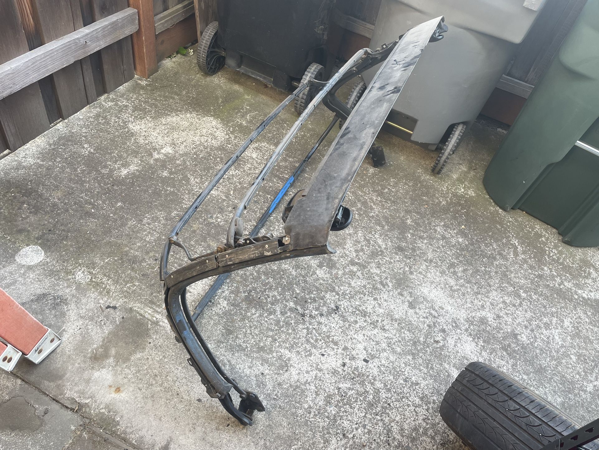 Miata Soft Top Frame With Good Latches