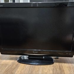 Sharp Aquos LC-32D44U 32 IN LCD TV