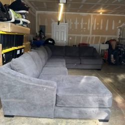 Dark Gray 3pce  Sectional 