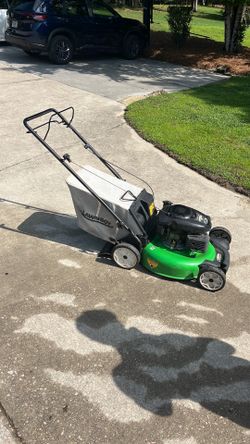 Lawn-Boy 21” push mower in good working condition