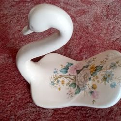 Swan Towel Holder 