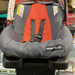  Baby Bundle Special Deal Everything In The  Pictures For 220.00 OBO 