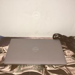 35339-1 DELL LATUIDE LAPTOP WITH CHARGER 