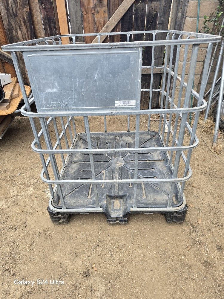 IBC METAL CONTAINER
