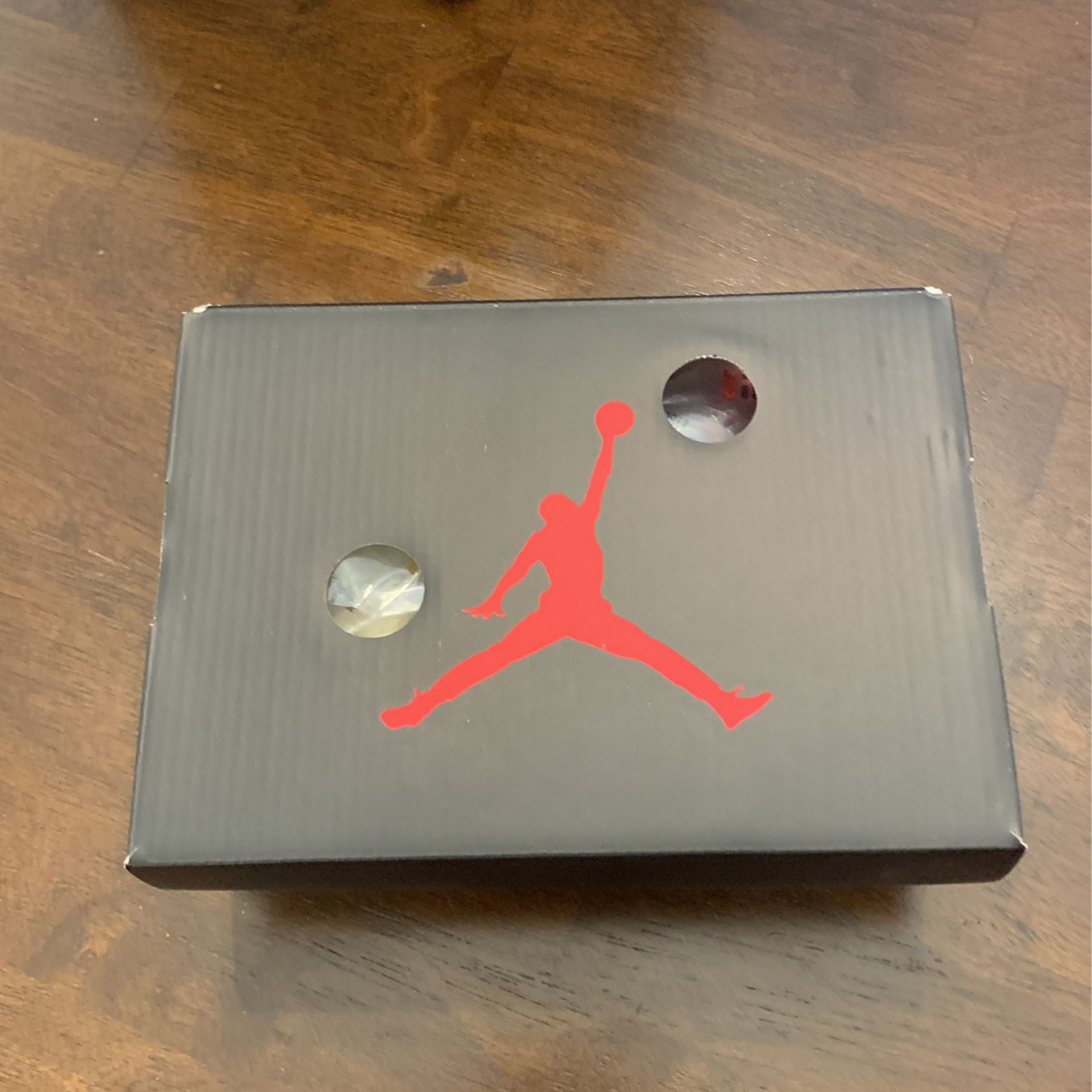 Off- White Jordan 5 (never Worn) With Laces