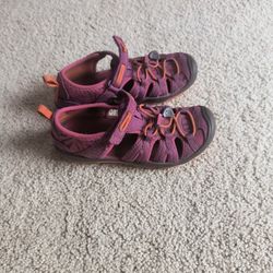 Keen Girls Size 12 Moxie Summer Sandals