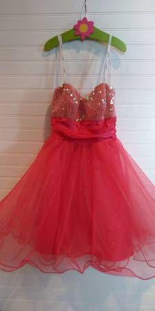 Beautiful girls prom homecoming dress size 1