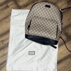 Gucci gg Supereme Back Pack 