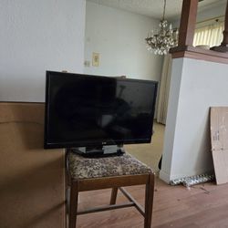 L.G. 28" T.V.