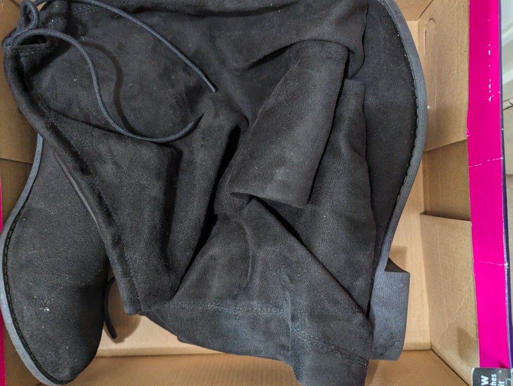 Suede Black Boots