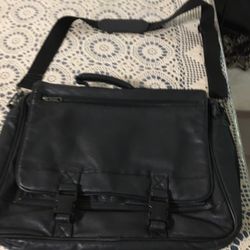 Laptop  carriers Made Of Lether . Long 18 Inches , Width 13 Inches And A lot Of Compartments 