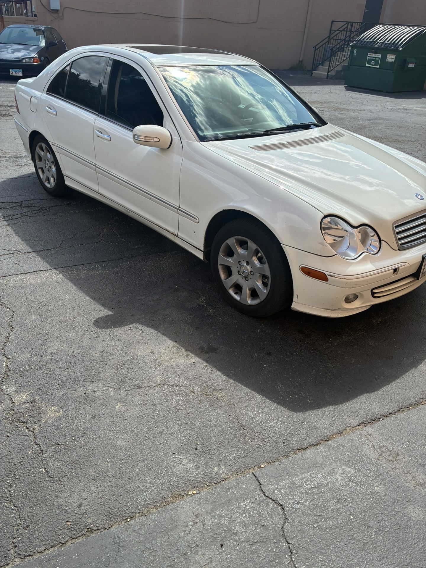 Mercedes C240