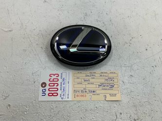 LEXUS RX ES GRILLE EMBLE PART # 53141 33170
