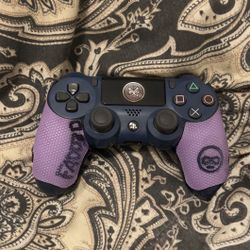 PS4 Controller 