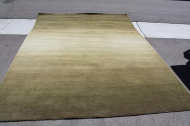 Green 8x10 wool