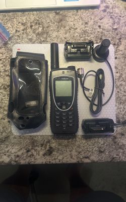 Iridium Extreme 9585 Satellite Phone